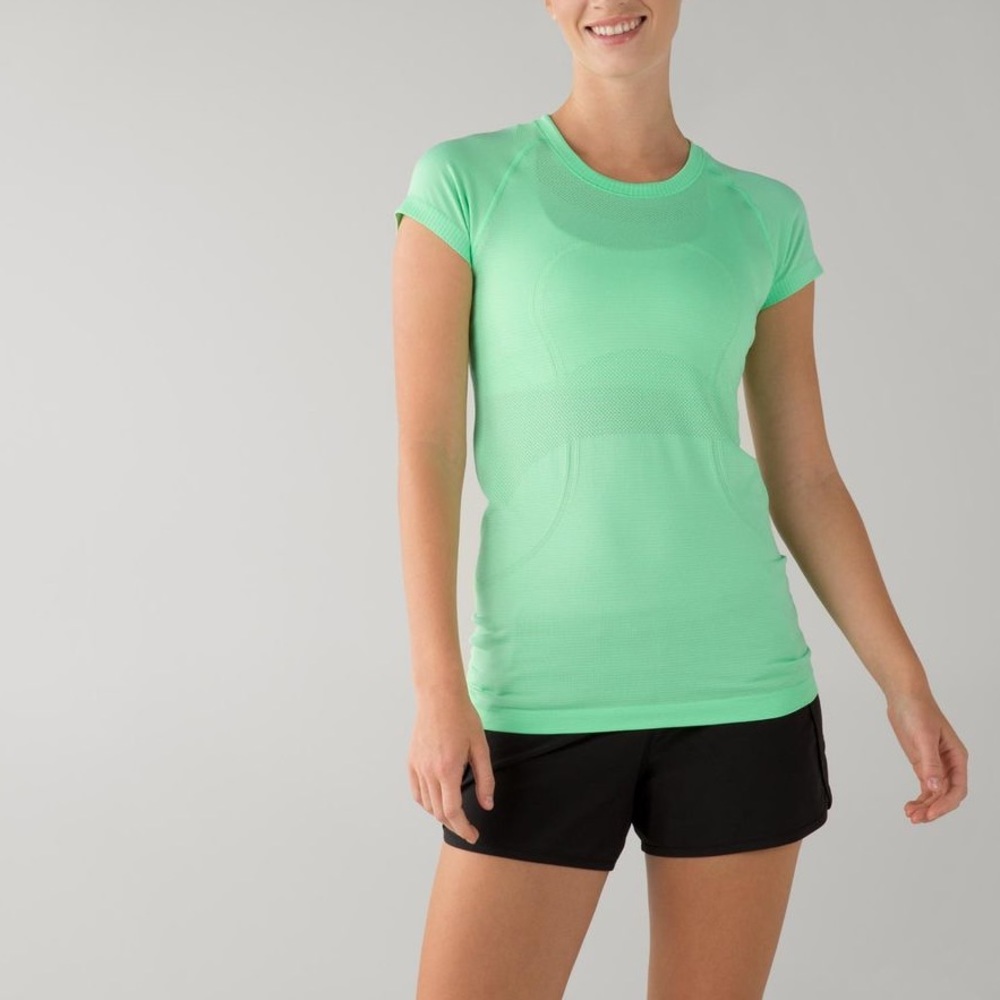 Lululemon Swiftly Tech Short Sleeve Top